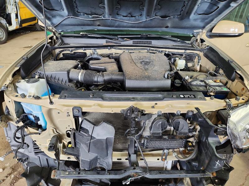 2016 Toyota Tacoma SR5 V6