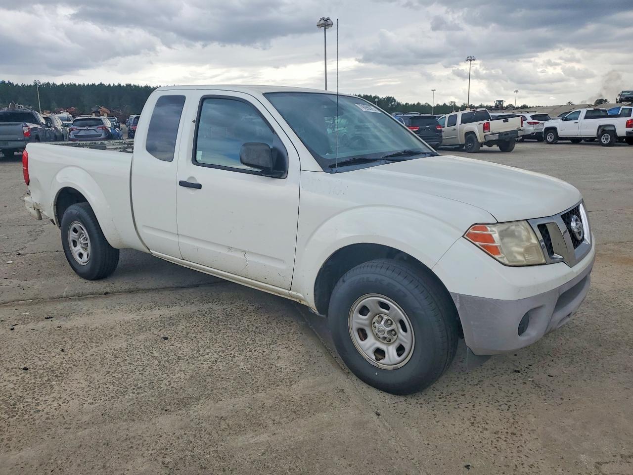 2017 Nissan Frontier S