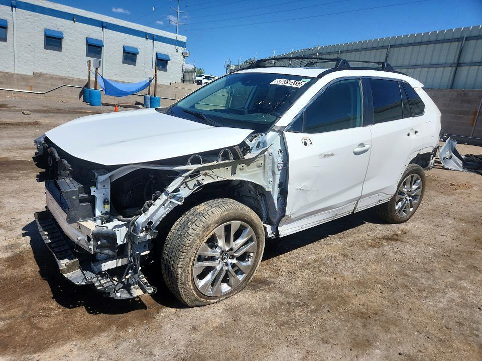 2020 Toyota Rav4 xle Premium