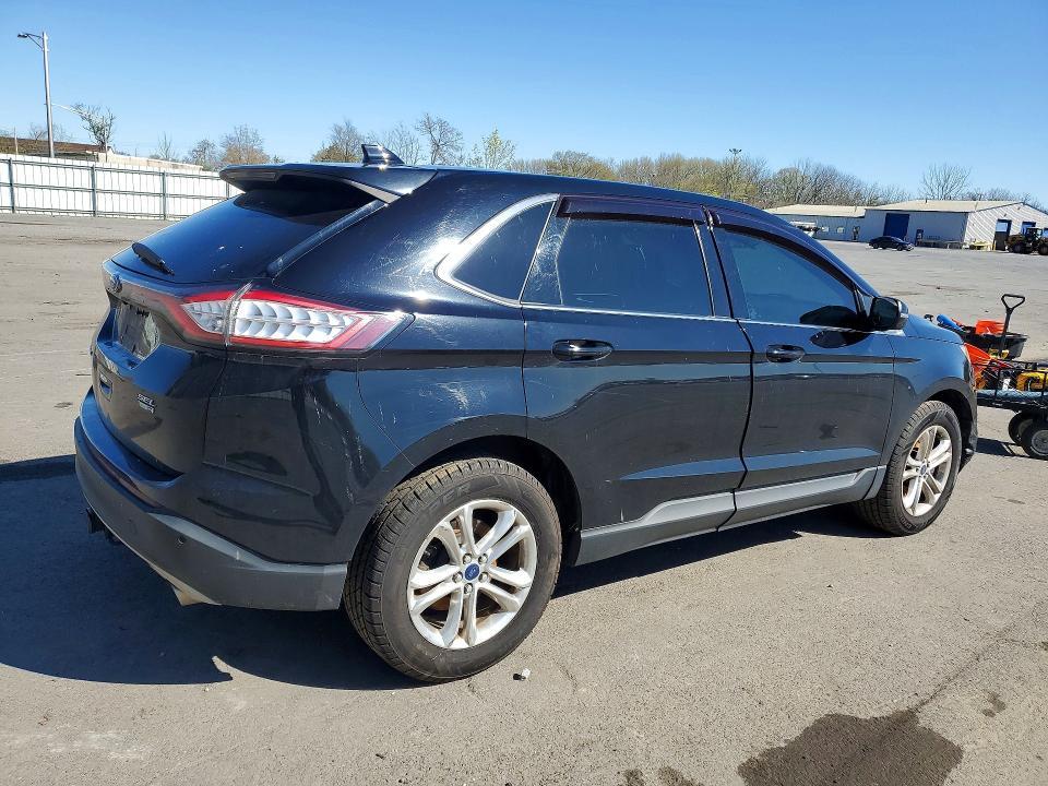 2017 Ford Edge sel