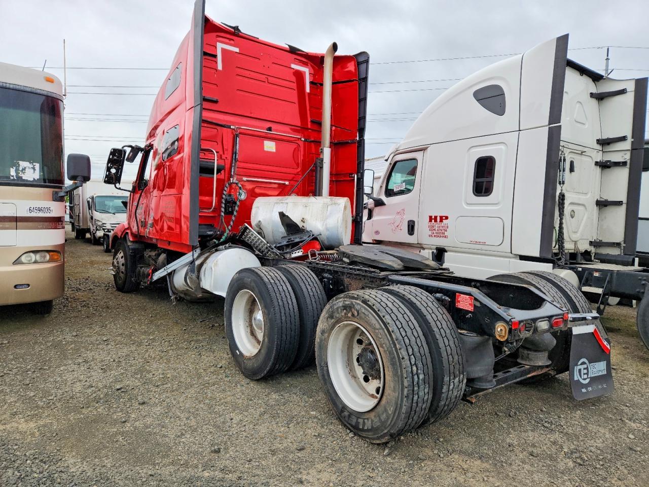 2020 Volv O VNL Semi Truck