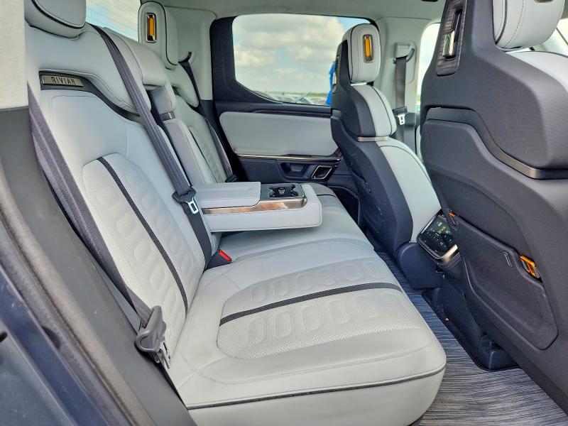 2022 Rivian R1T Adventure