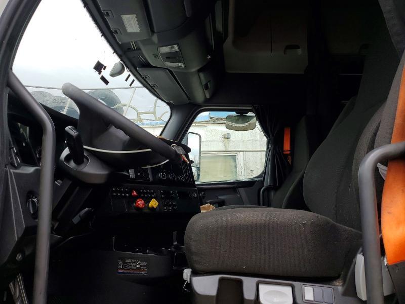 2024 Freigliner 2024 Freightliner Cascadia 126 Semi Truck