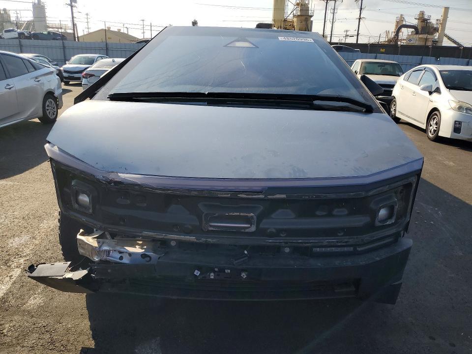 2024 Tesla Cybertruck