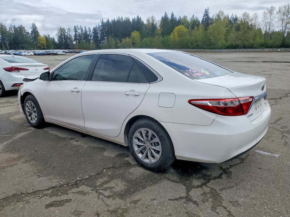 2015 Toyota Camry le