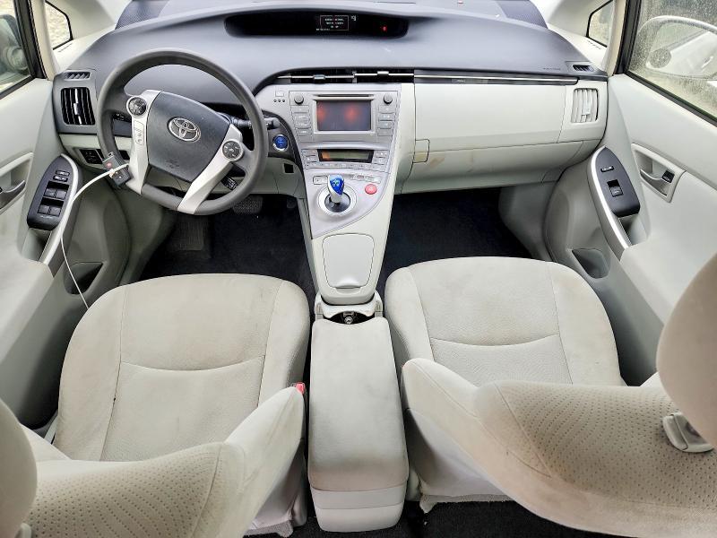 2014 Toyota Prius two