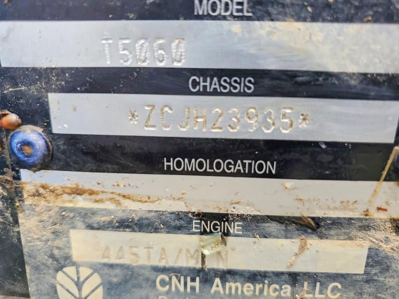 2016 Newholland T5060 Tractor