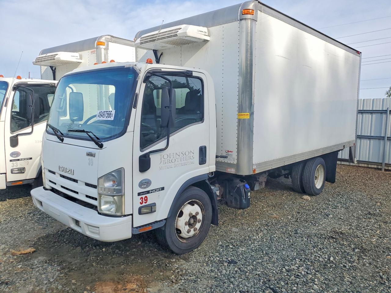 2014 Isuzu NQR Refrigerated BOX Truck