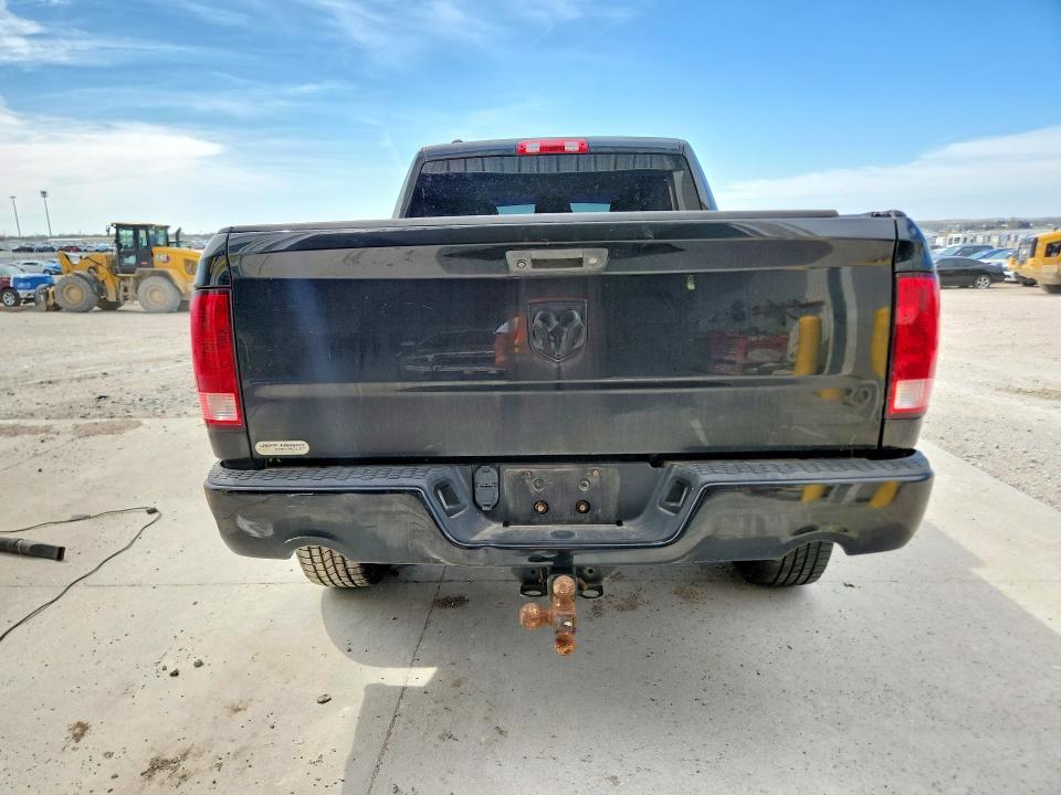 2015 Dodge RAM 1500 ST