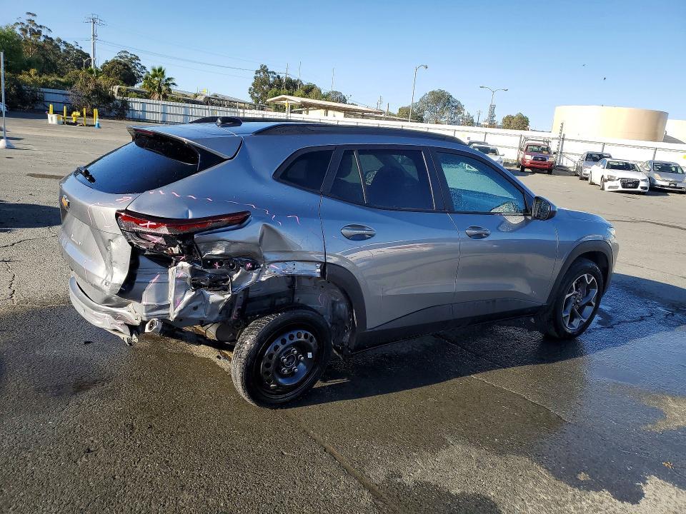 2025 Chevrolet Trax 1LT