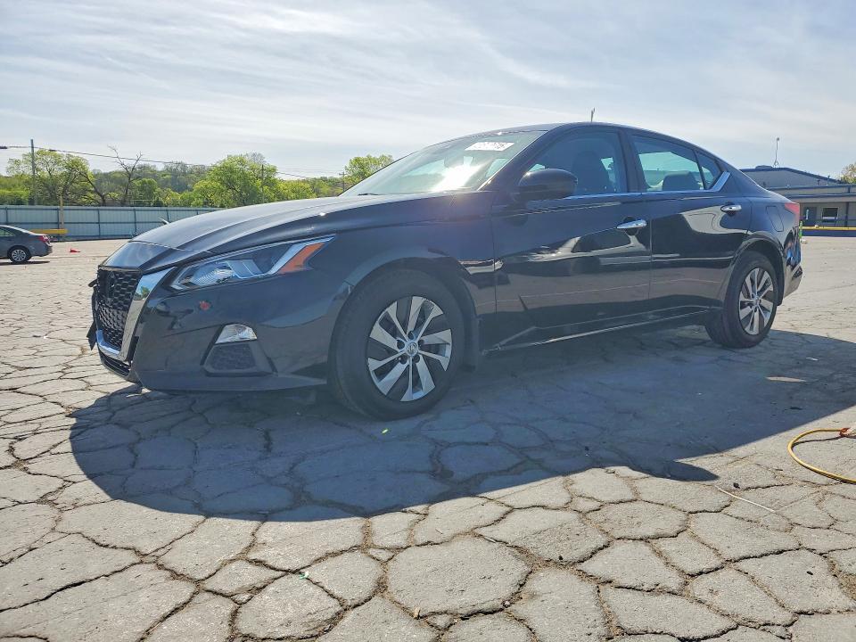 2021 Nissan Altima 2.5 s