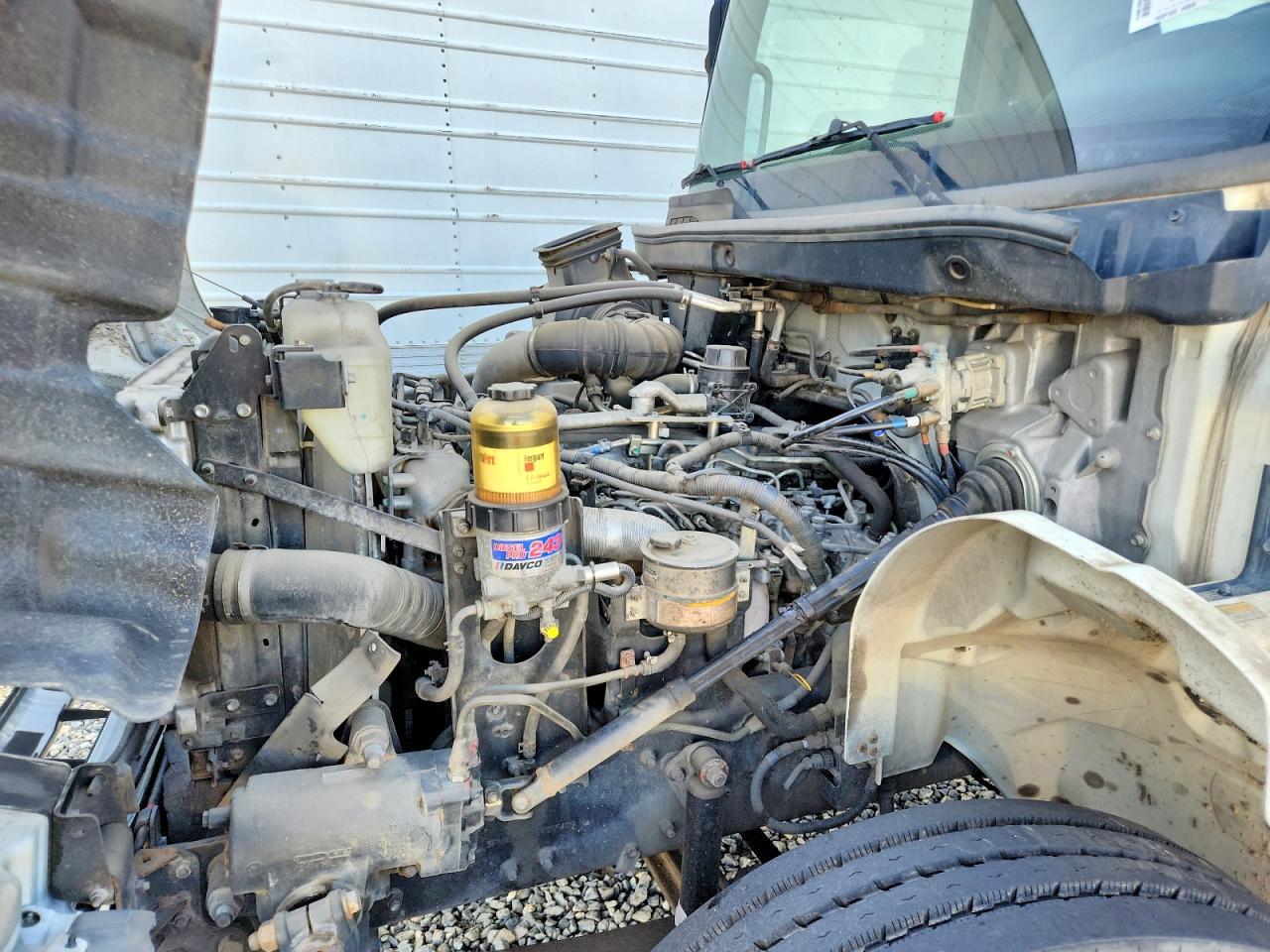 2014 Hino 258/268 Truck Cab AND Chassis