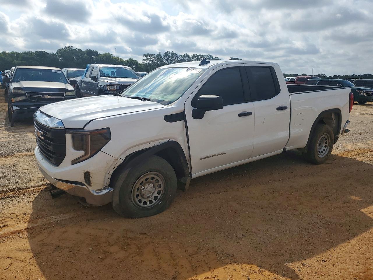 2024 GMC Sierra C1500