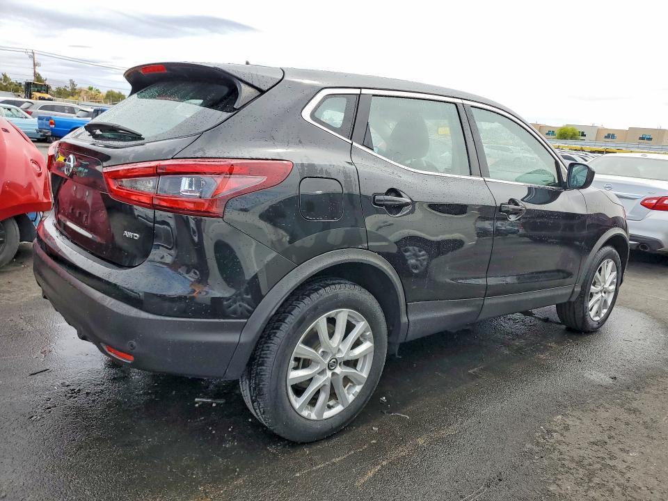 2021 Nissan Rogue Sport s