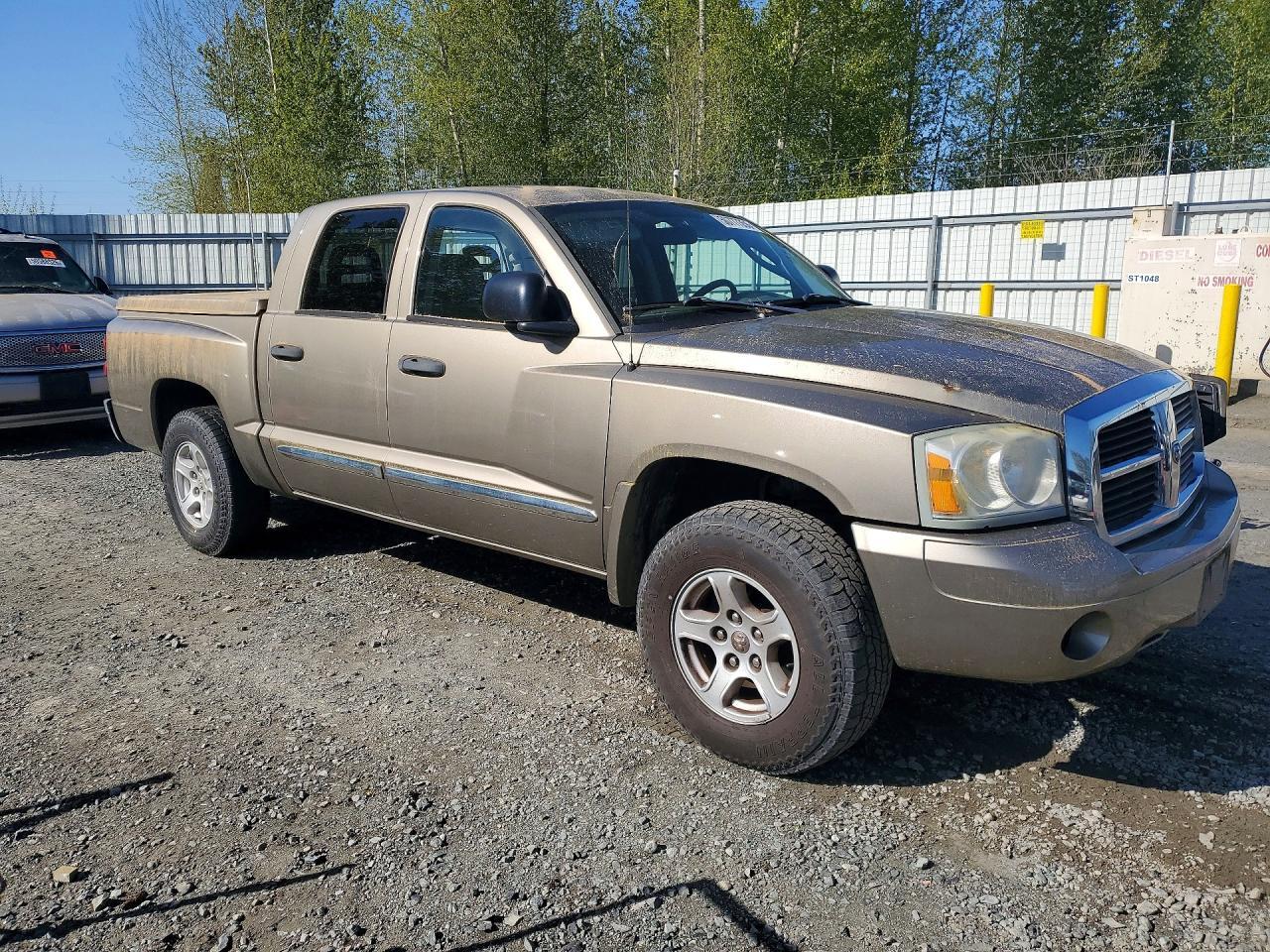 2006 Dodge Dakota Quad SLT