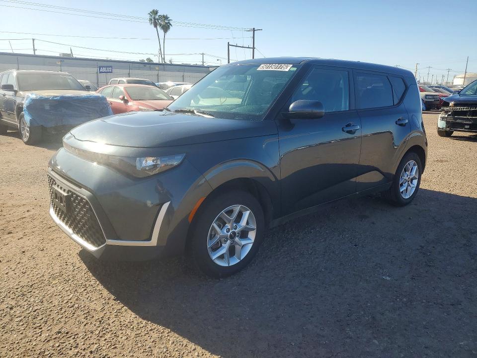 2025 KIA Soul lx