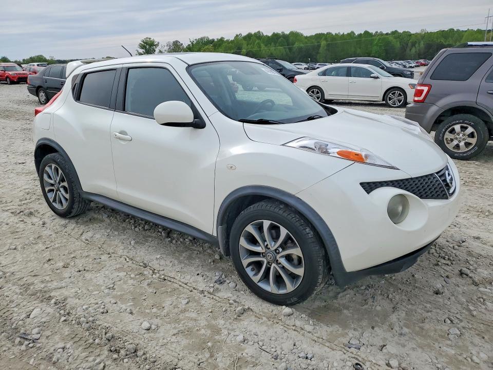 2013 Nissan Juke s