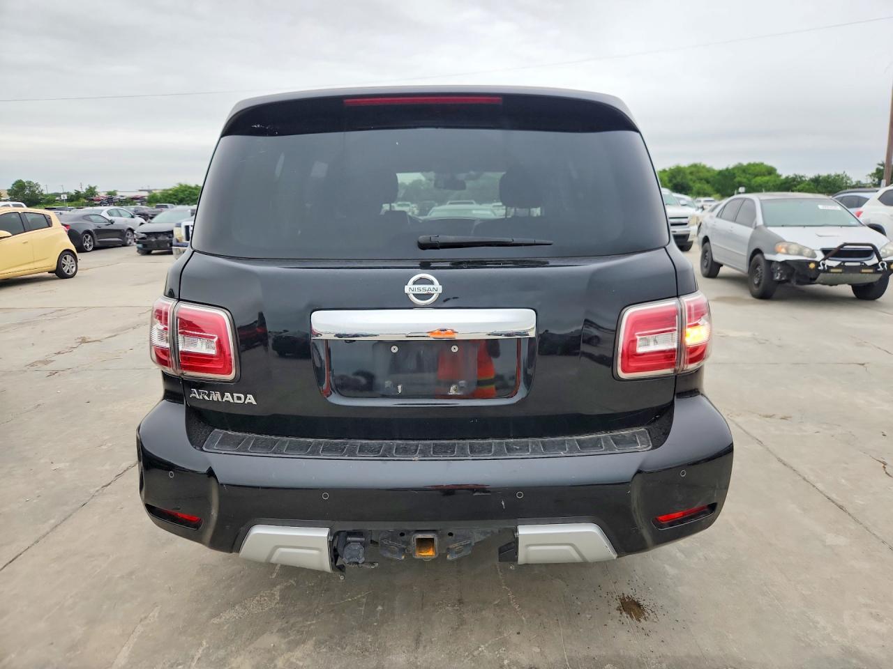 2018 Nissan Armada sv