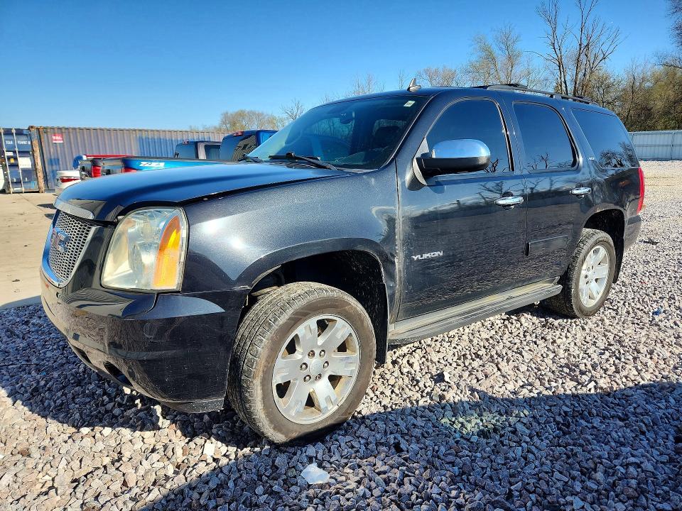 2010 GMC Yukon slt
