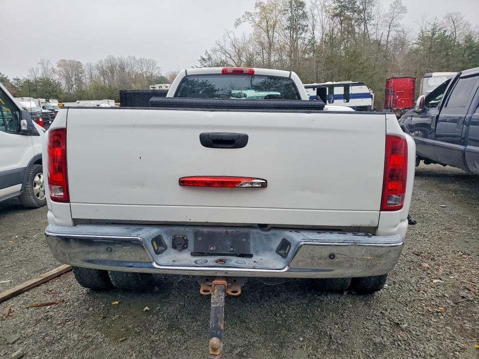 2004 Dodge RAM 3500 ST