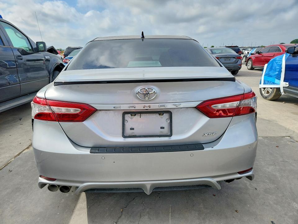 2018 Toyota Camry xse V6