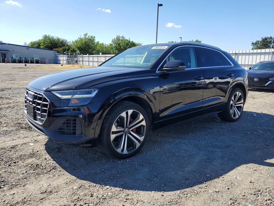 2019 Audi Q8 Premium Plus