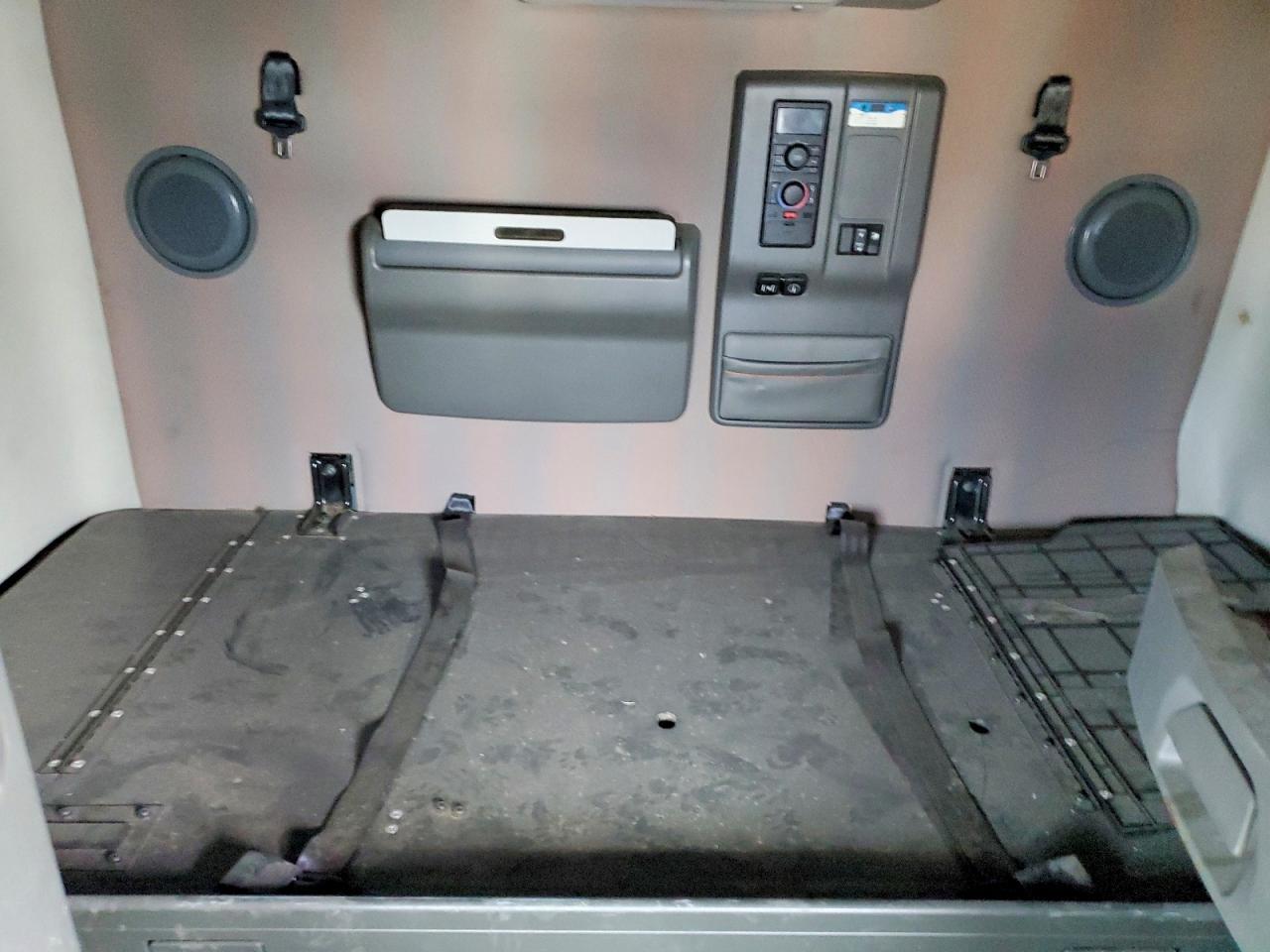 2021 Volv O VNL Semi Truck