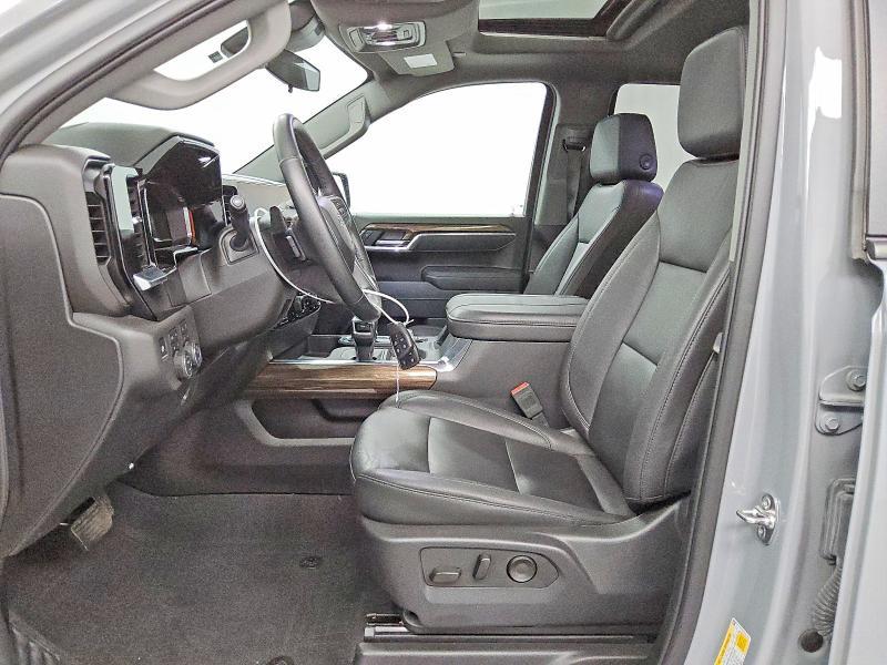 2025 Chevrolet Silverado K1500 RST