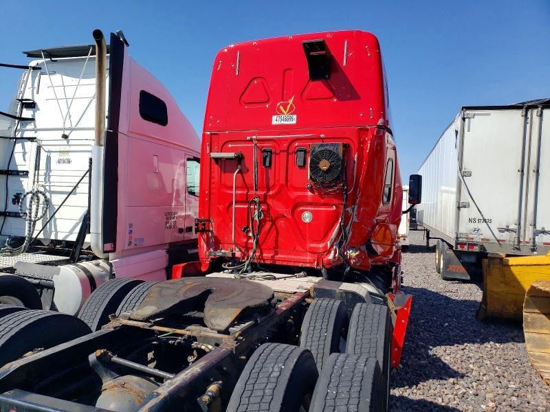 2017 Freightliner Cascadia 125 Semi Truck