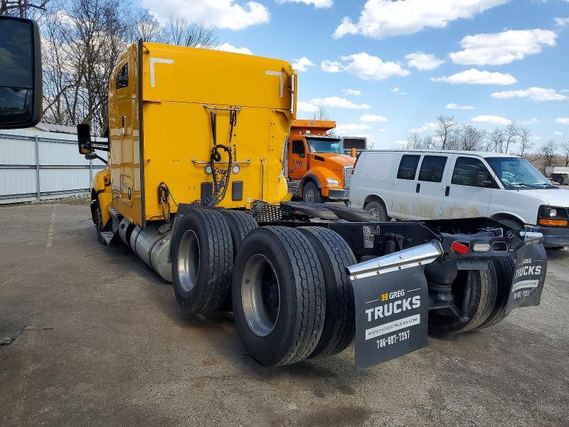 2022 Kenworth T680 Semi Truck