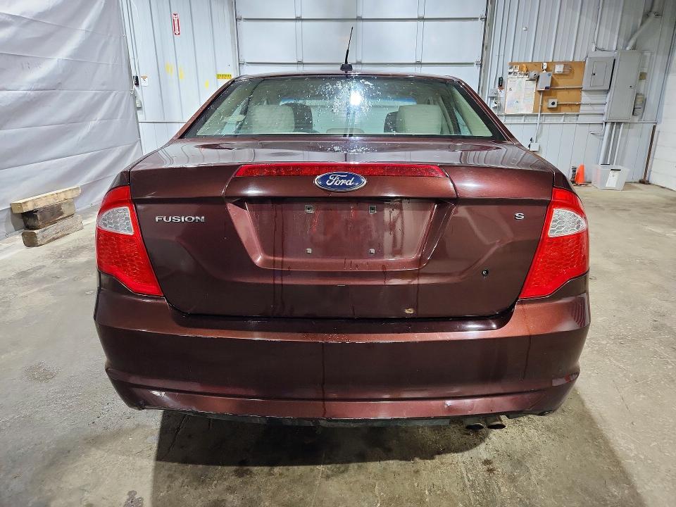 2012 Ford Fusion s