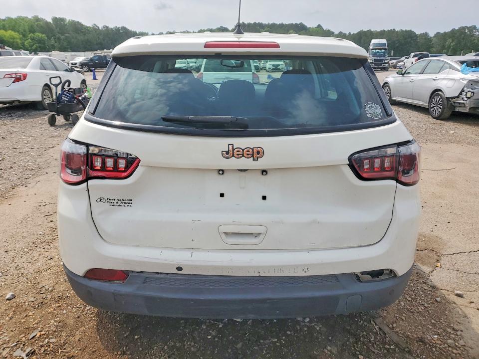 2018 Jeep Compass Sport