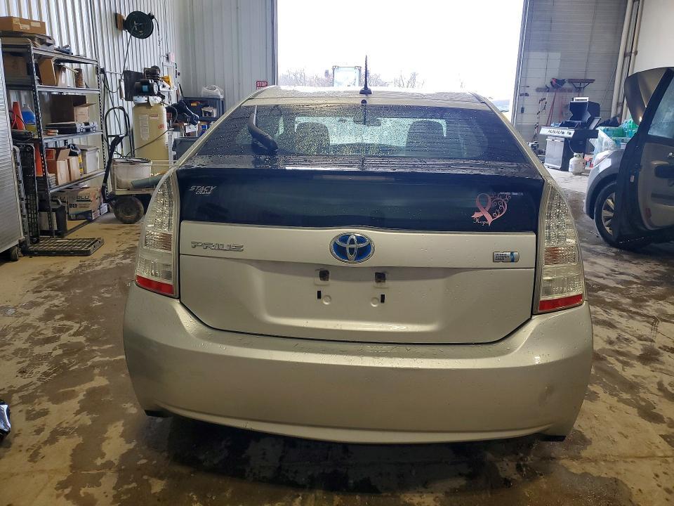 2010 Toyota Prius ii