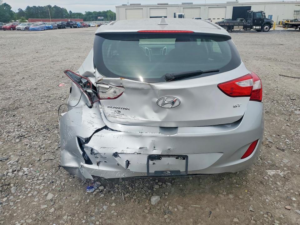 2013 Hyundai Elantra gt Base