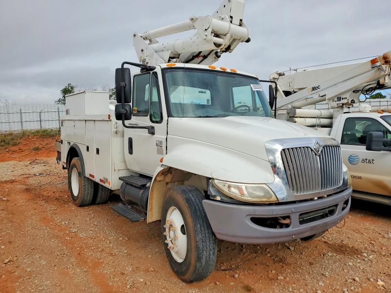 2007 International 4200 Bucket Truck