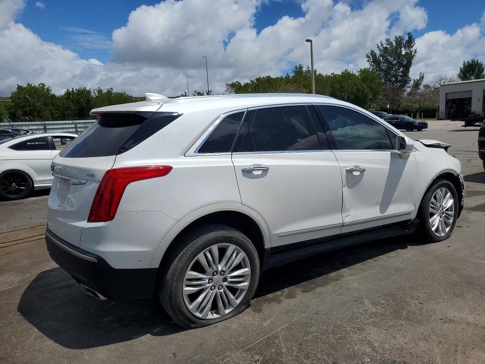 2019 Cadillac XT5 Premium Luxury