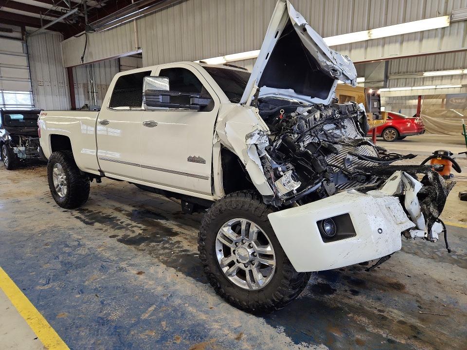 2016 Chevrolet Silverado K2500 High Country