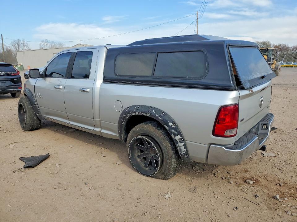 2015 Dodge RAM 1500 SLT