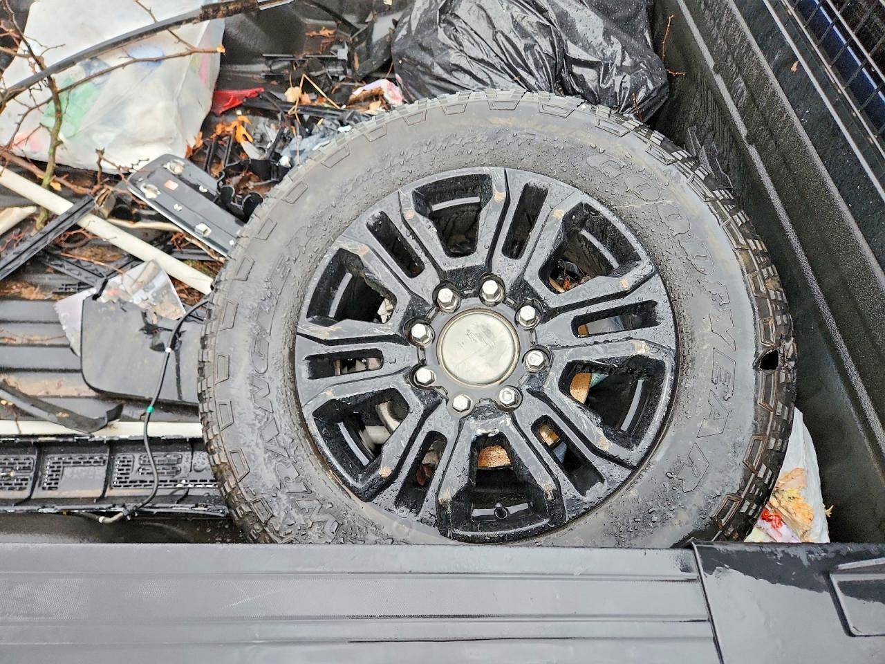2022 Chevrolet Silverado K3500 LT