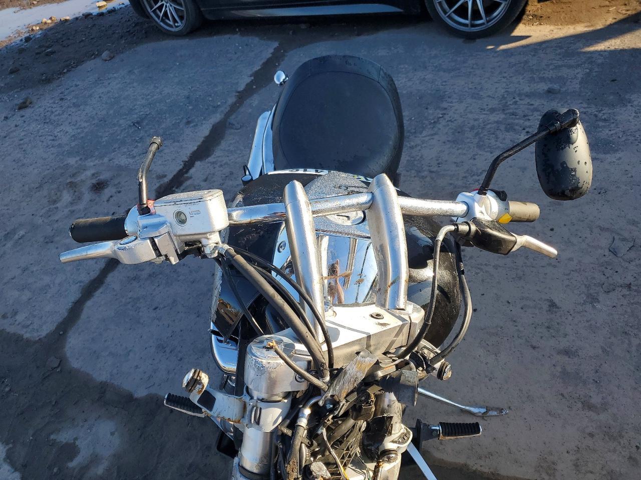 2013 Suzuki VZ1500