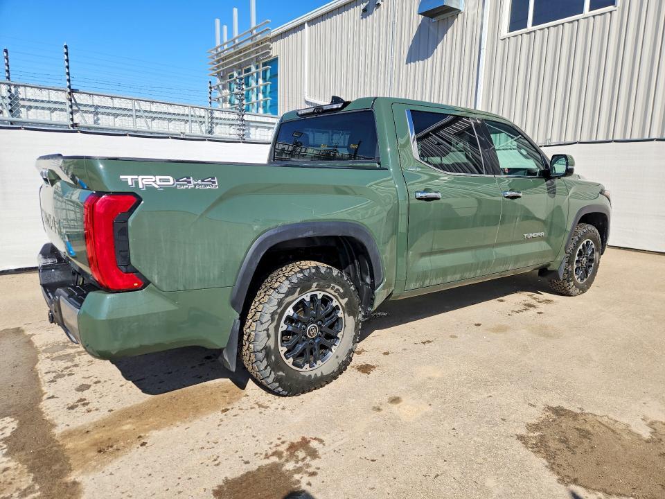2022 Toyota Tundra Crewmax Limited