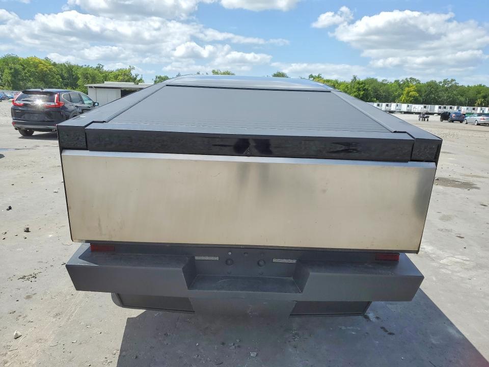 2024 Tesla Cybertruck