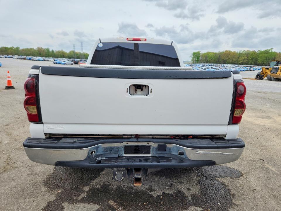 2005 GMC New Sierra C1500
