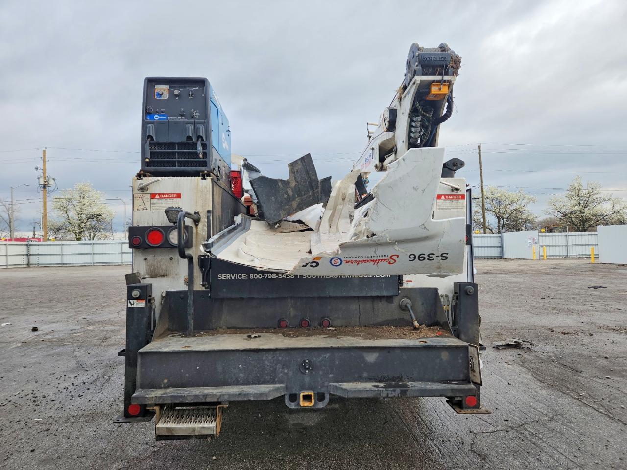 2021 Chev Silverado Medium Duty