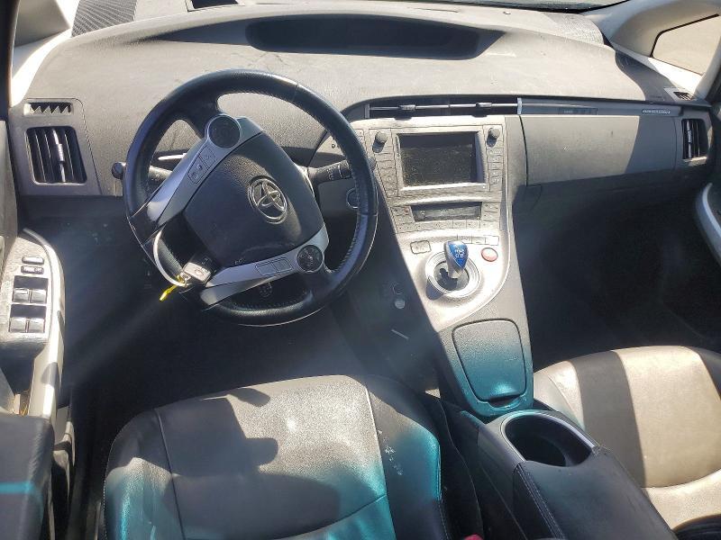 2012 Toyota Prius Plug-in Hybrid Advanced