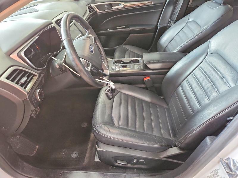 2018 Ford Fusion se Hybrid