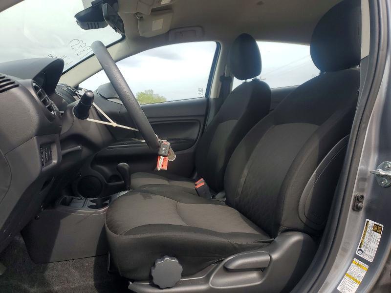 2022 Mitsubishi Mirage es