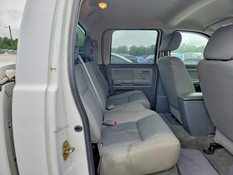 2006 Dodge Dakota Quad SLT