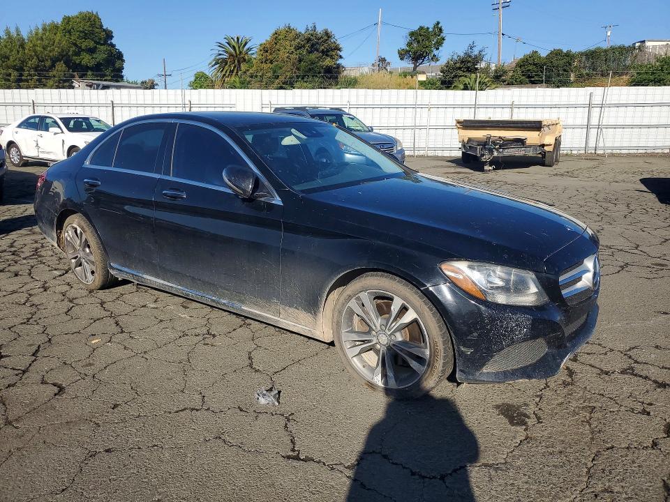 2016 Mercedes-Benz C300