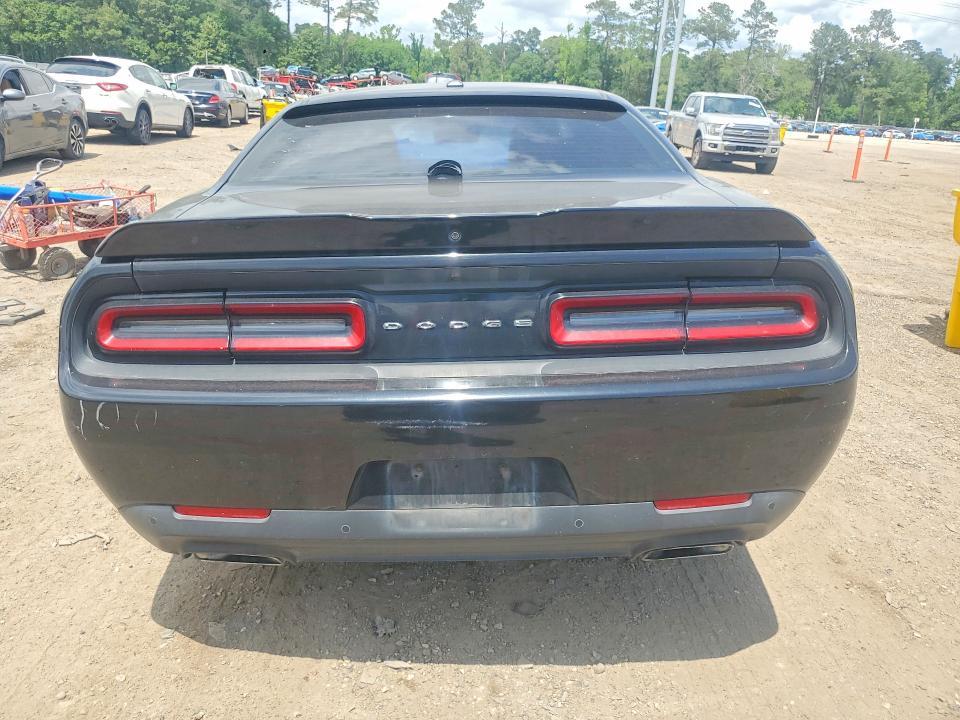 2019 Dodge Challenger r